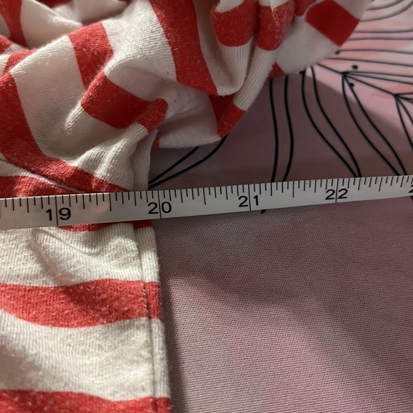 WHITE Stag red and white long sleeve V-neck top with modesty panel size large - Picture 6 of 7